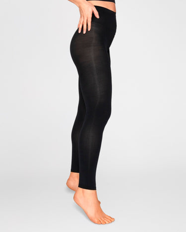 131001001-lia-premium-leggings-black-swedish-stockings-2