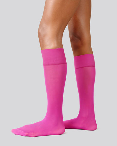 161003519-2-pack-elin-knee-highs-magenta-1