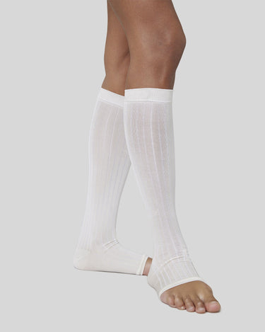 191026904-ssense-exclusive-long-socks-cream-swedish-stockings-2
