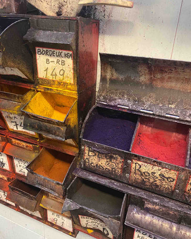 split banner dyes swedish stockings