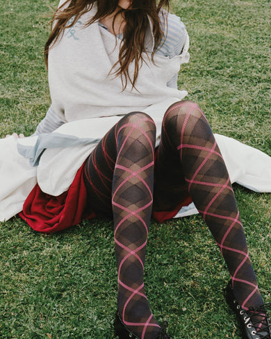 split banner franka tights dark brown 1600x2000 3 web_e831033d 5509 4bb8 a662 9651ab68fc4b